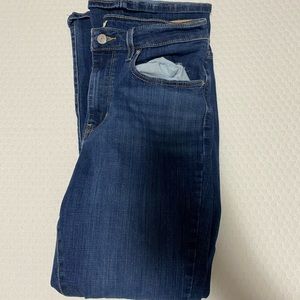 HIGH RISE BOOTCUT LEVI WOMENS JEANS